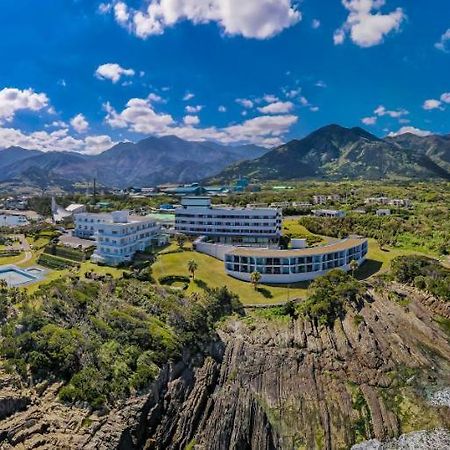 The Hotel Yakushima Ocean & Forest Exterior foto